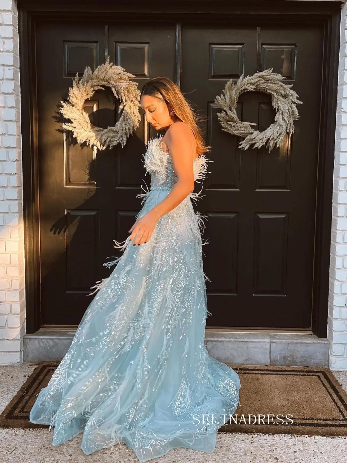 Chic Strapless Long Prom Dresses With Feather Elegant Light Sky Blue Evening Dress LPK094