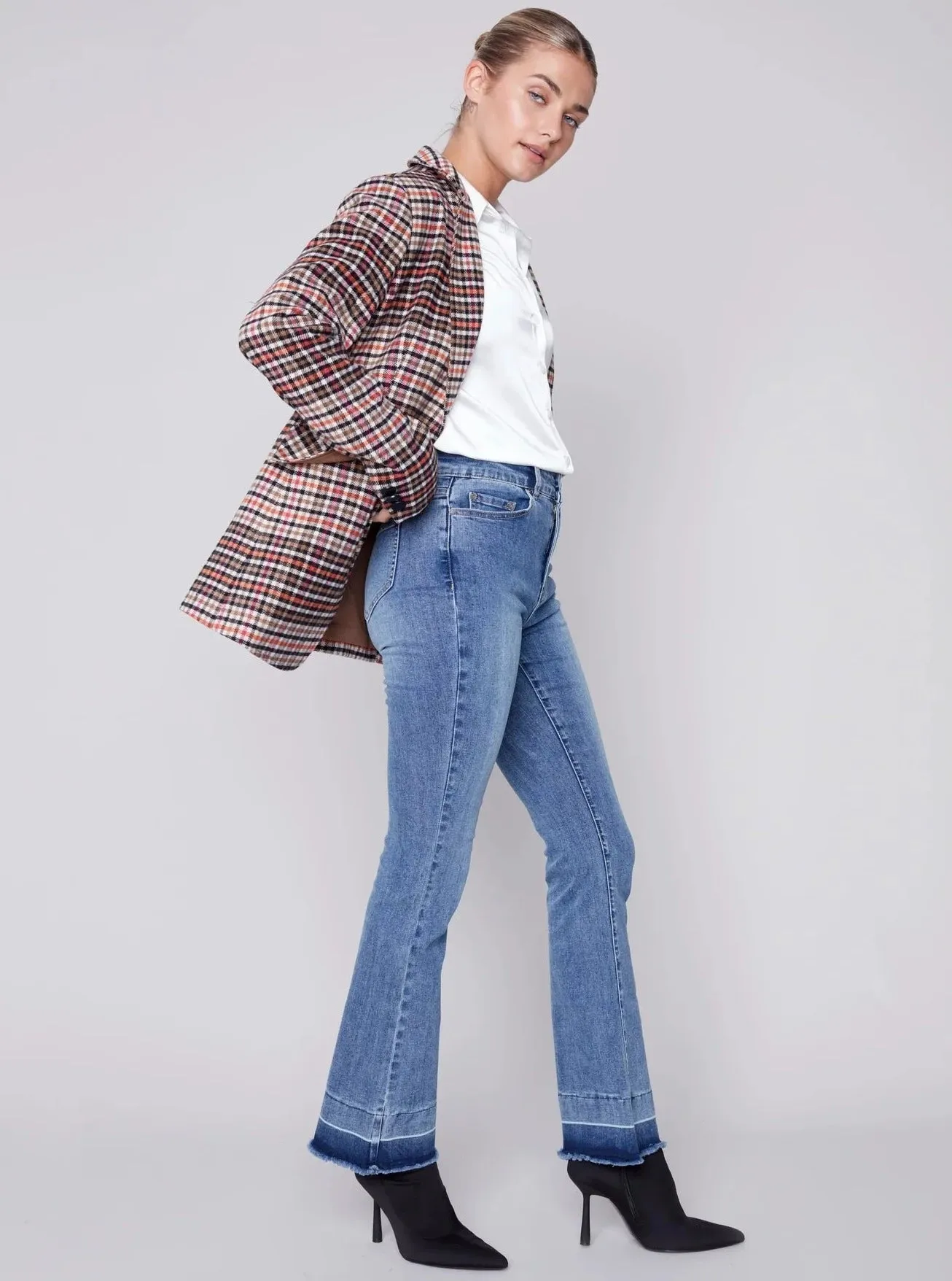 Contrast Cuff Flare Pant [Medium Blue-C5368]