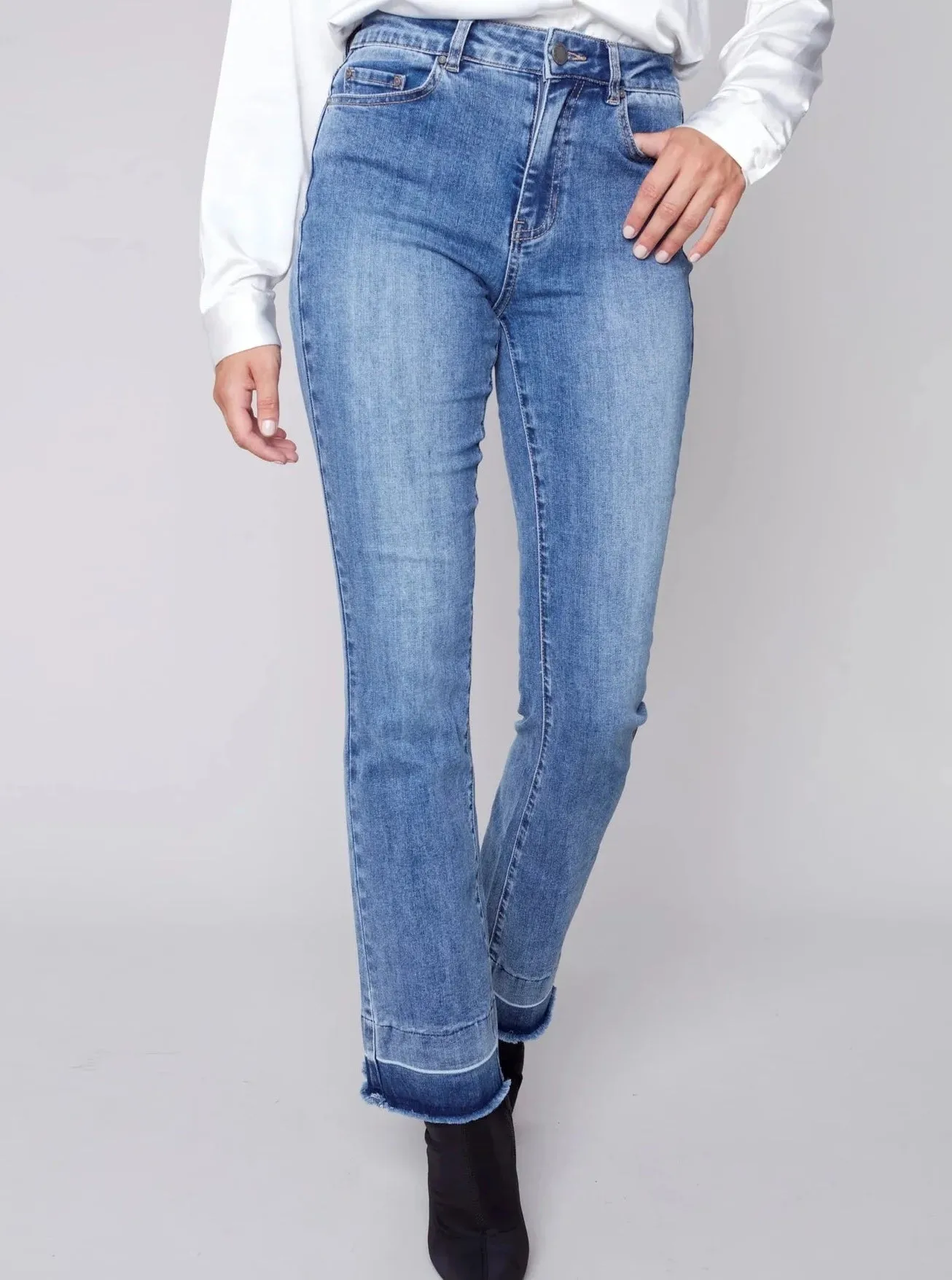 Contrast Cuff Flare Pant [Medium Blue-C5368]