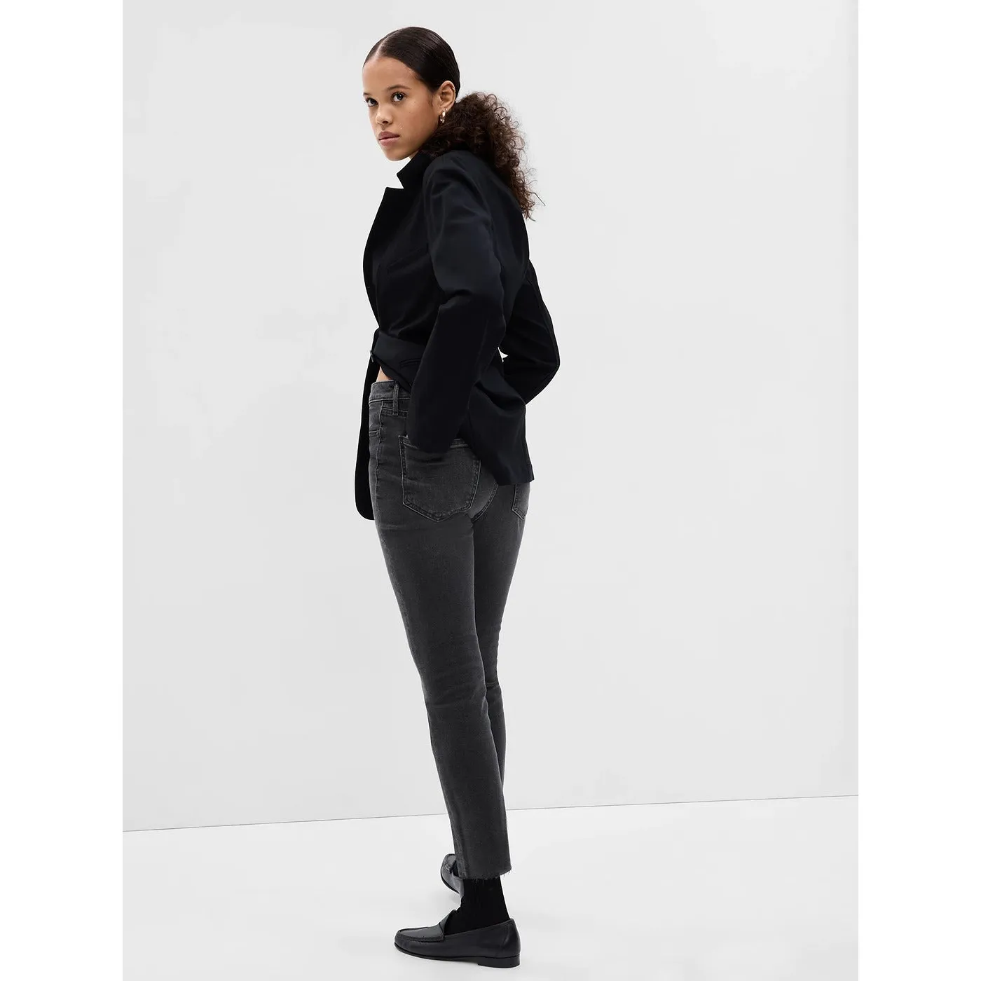 GP Straight Mom Charcoal Jeans