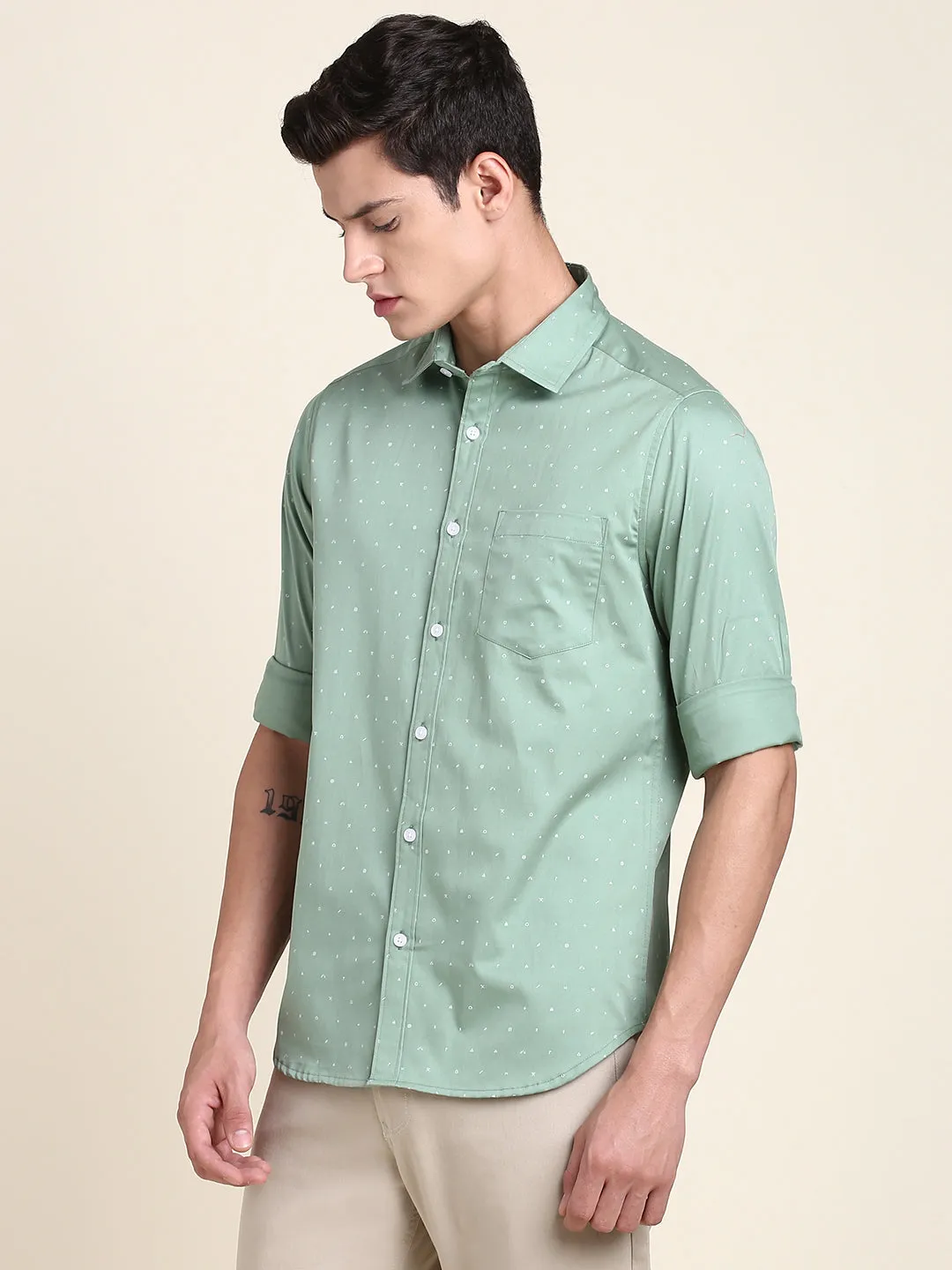 Men's Comfortable And Stylish Green Casual Shirt