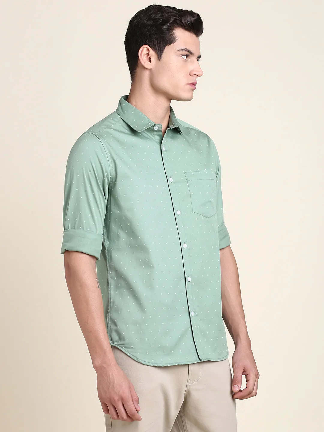 Men's Comfortable And Stylish Green Casual Shirt