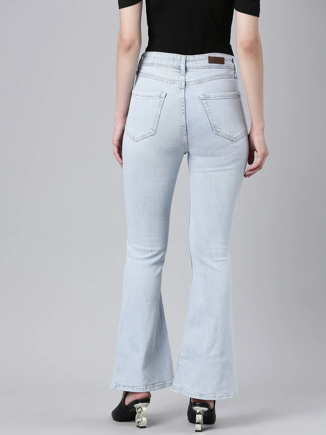 Women Blue Clean Look Mid-Rise Bootcut Jeans